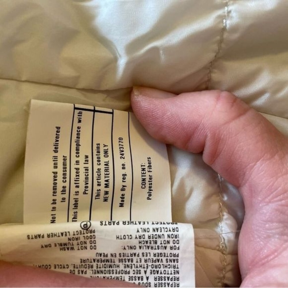 Authentic Prada lightweight off-white puffer jacket s - Picture 8 of 8